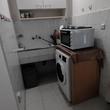 Apartment 81cha *